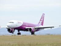 ピーチ、搭乗率好調で国内線を大幅増便へ…2012年下期 画像