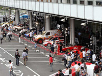 トヨタ歴代のレーシングマシンと、アーチストとのコラボで沸く 画像