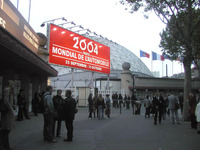 【パリモーターショー04】開幕…暑い＆熱い!! 画像