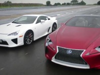 レクサスのHVスポーツクーペ、LF-LC … LFA と競演［動画］ 画像