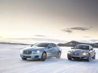 【モスクワモーターショー12】ジャガー XJ と XF、4WD仕様を設定 画像
