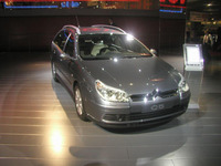 【パリモーターショー04】シトロエン C5エステート…充実の機能 画像