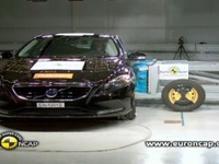【ユーロNCAP】ボルボ V40 新型、安定の5つ星［動画］ 画像