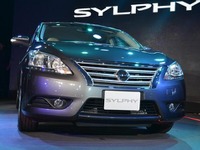 日産の新グローバルセダン、シルフィ 新型…タイで発売 画像