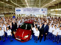 フォード、累計生産が3億5000万台に…109年で達成 画像