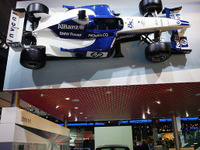 【パリモーターショー04】写真蔵…BMW M5が量産型として登場 画像