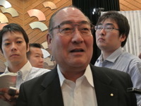 【スズキ ワゴンR 新型発表】田村副社長、エコカー補助金継続「すごく深刻にとらえている」 画像