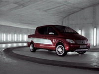 【ハノーバーモーターショー04】これがメルセデスのピックアップだ!! 画像