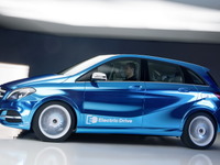 【パリモーターショー12】メルセデスベンツ、市販EVは「エレクトリックドライブ」と命名 画像