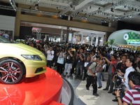 【ジャカルタモーターショー12】リチウム電池搭載で動力性能向上…ホンダ CR-Z 改良新型［詳細画像］ 画像