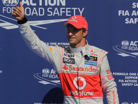 バトン「チームメートの予想記事は読んでいて楽しい」 画像