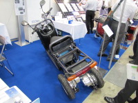 【EVEX2012】3人寄れば文殊の知恵、中小企業3社で電動バイク製作 画像