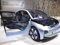 BMW iの基本骨格「ライフドライブ構造」のスケルトンモデルを日本初公開…10月6-8日 画像