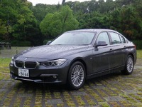 【BMW 320i 試乗】軽快な走りは変わらず…松下宏 画像