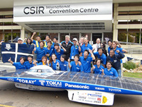 東海大学ソーラーカーチーム、世界最長のソーラーカーレースで3連覇 画像