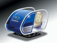 【東京モーターショー04】自操式運転装置が付いたシミュレーター 画像