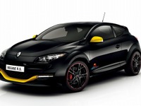 ルノー、レッドブルレーシングをイメージした限定車を発売 画像