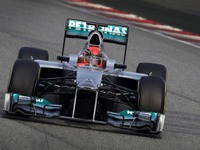 メルセデスAMGはダブルDRSの開発を継続 画像