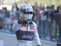 小林可夢偉、来季のシート損失危機 画像