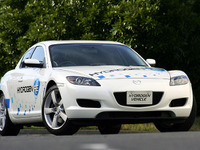 【マツダ水素ロータリー】世界初、RX-8が公道を走行 画像