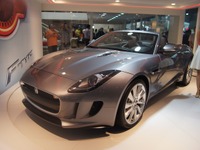 【サンパウロモーターショー12】ジャガーの新型2シーターオープン、Fタイプ［詳細画像］ 画像