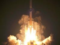 IHIエアロ、宇宙ステーション補給機HTV5号機向けに衛星推進用エンジンの採用決定 画像