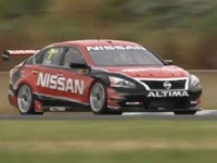 日産 アルティマ V8スーパーカー、シェイクダウン完了［動画］ 画像