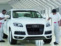 アウディ、インドで Q7 の現地生産を開始 画像