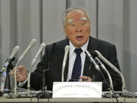 スズキ鈴木会長、赤字続きの二輪車「商品計画の失敗があった」 画像