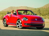 【ロサンゼルスモーターショー12】VW ザ・ビートルにカブリオレ…ソフトトップはスムーズ開閉 画像