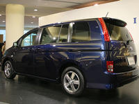 【株価】円高を嫌気し、大手3社中心に反落 画像