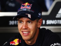 ビルヌーブ「ベッテルはF1チャンピオンとして未成熟」 画像