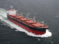 川崎重工、58型ばら積運搬船 ヒノデ マル を引き渡し 画像