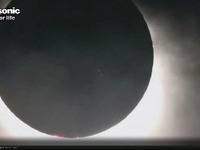 パナソニック、オーストラリアで太陽光発電電力による皆既日食ライブ中継に成功 画像
