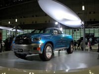 【東京モーターショー04】トヨタ、巨大な「フューチャートラックコンセプト」 画像