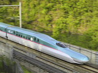 JR東日本、東北新幹線の一部列車に新型車両E5系を追加投入 画像