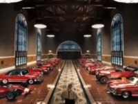 メルセデスベンツ AMG のクリスマスCM、サンタのソリとトナカイは!?［動画］ 画像