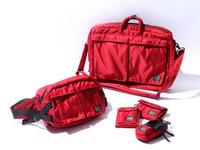 シャア専用の吉田カバン、STRICT-Gで発売 画像