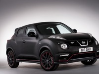 日産ジューク NISMO、黒一色のワンオフモデル…バットマン仕様 画像