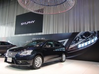 【日産 シルフィ 発売】ブルーバードシルフィからシルフィへ 画像