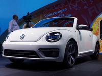 【ロサンゼルスモーターショー12】VW ザ・ビートル カブリオレ Rライン［詳細画像］ 画像