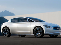 日産、英サンダーランド工場でインフィニティを生産 画像