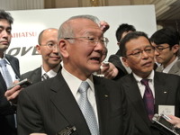 【ダイハツ ムーヴ 改良発売】伊奈社長「軽の技術を高めて新興国に展開」 画像