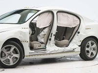 【IIHS衝突安全】ボルボ S60、最高評価を獲得 画像