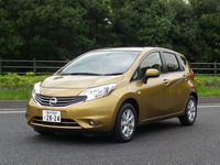 【日産 ノート 試乗】まずまずの燃費性能と不十分な安全装備…松下宏 画像