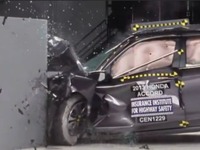【IIHS衝突安全】ホンダ アコード 新型、最高評価の安全ボディ［動画］ 画像
