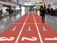 オリンピック東京招致へ…羽田空港第1ターミナルにて特別ディスプレイ 画像