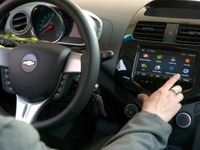 【CES 13】GMシボレー、車載テレマで世界7万局のラジオ放送が視聴可能に 画像