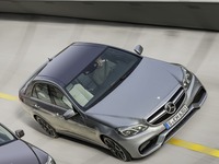 【デトロイトモーターショー13】メルセデスベンツE63 AMG 改良新型、公式写真を公開 画像