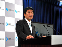 「EVスタンド10万か所に設置」…茂木経産相 画像